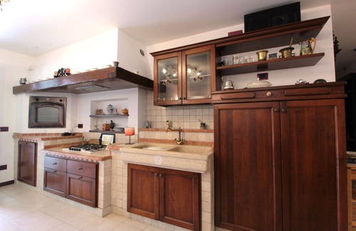 Monfumo Villa | Wonderful villa for 4 people with hot tub, pool, WIFI, TV, patio and pets allowed