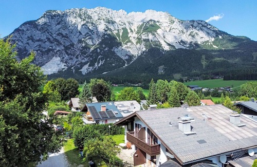 Groebming House | Wonderful villa for 6 guests with TV, terrace and pets allowed