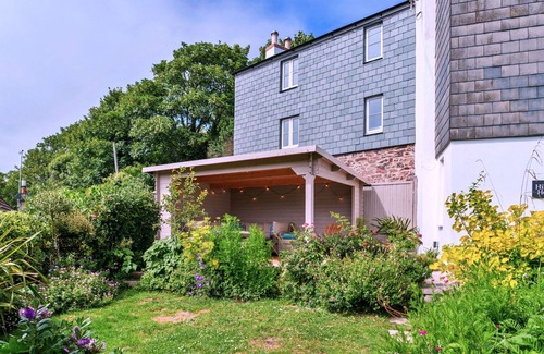 Kingsand House | Wonderful villa for 8 people with WIFI and pets allowed