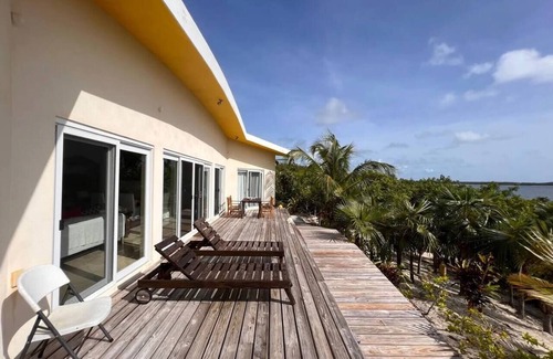 Winding Bay House | Wonderful Winding Bay