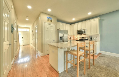 Rehoboth Beach House | Wonderfully Appointed Townhome Minutes From Both Historic Lewes and Rehoboth Beach