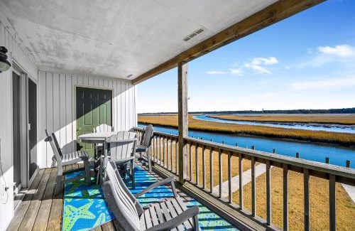 Chincoteague Apartment | Wonderview 208