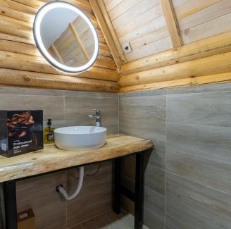 Zabljak Ski Chalet | Wood heaven