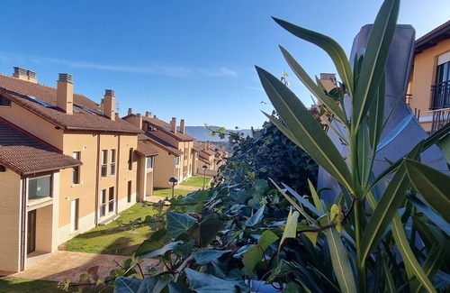 Sojuela Apartment | Wood, Wine and Golf.