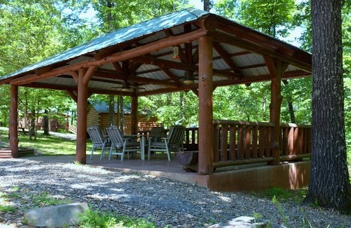 Octavia Cottage | Wooded Lake Cottage on North end of Broken Bow Lake
