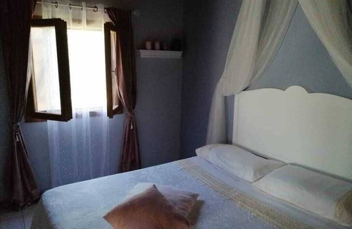 Mormanno Cabin | Wooden cabin 100 m from the lake, Pollino National Park, Pets allowed