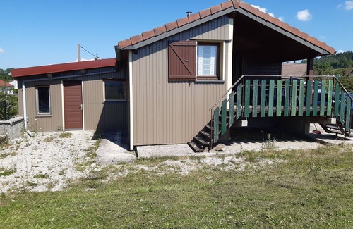 Fort-du-Plasne Ski Chalet | Wooden cottage in the countryside
