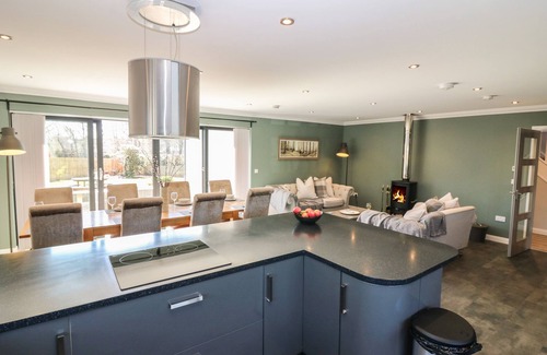 Ellon Cottage | WOODEND CROFT, pet friendly, luxury holiday cottage in Pitmedden