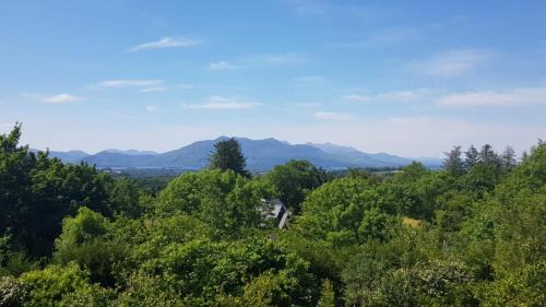 Killarney House | Woodford Guest House in old farm
