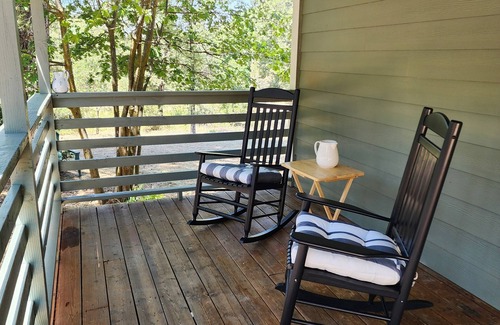 Mariposa House | Woodland Pines