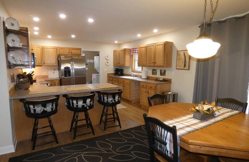 Mancelona House | Woodland Retreat At Finch Creek