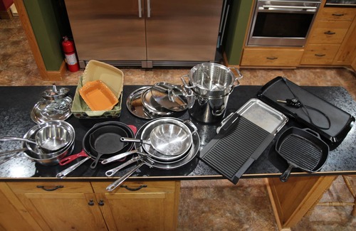 Markville House | Woodland Trails Lodge on 130 acres with ponds and miles of private trails