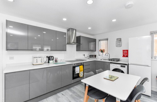Hucknall Apartment | Woodstock House Flat 4 - Modern 2 Bed in Hucknall