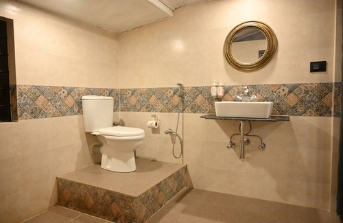 Shillong Hotel | Woodstock Resort