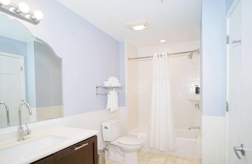 Celebration Apartment | WORK-FROM-MELIA 1-BEDROOM APT. NEAR DISNEY