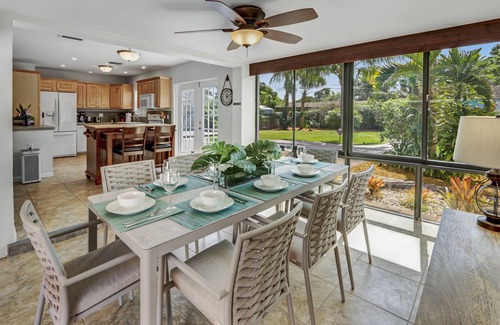 South Corals House | Work & Play Retreat. Private Office. 1GB Internet