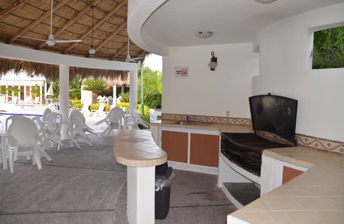 Las Moras House | WORKCATION 5 MINUTES AWAY FROM THE BEACH IN GATED COMMUNITY