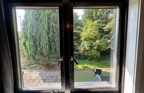 Torslanda Apartment | Workers - 7BR - 2bath - Volvo - Parking lot - All-inclusive