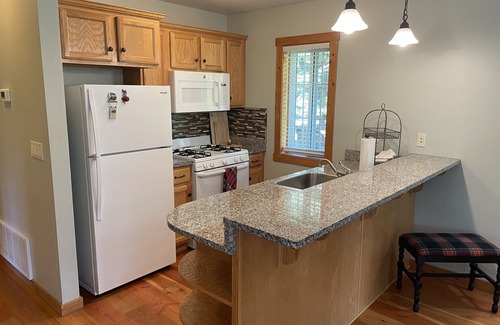 Kalispell Cottage | Working Llama Farm Experience Located Just 30 Minutes From Glacier National Park