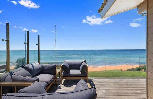 Newport House | World Class Beachfront