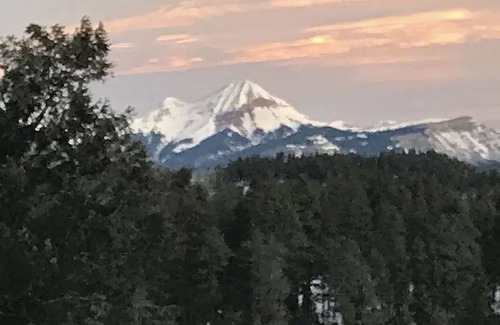 Purgatory House | World class panoramic mountain views and steps away from San Juan Nat'l Forest!