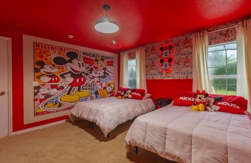 Sandy Ridge House | Wow! Gorgeous 4bed Disney themed and private pool