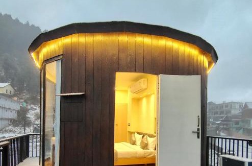 Dalhousie Resort | WOW STAYZ2 Ashoka Grand