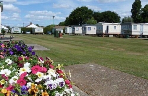 Aldwick House | Wren - 4 Berth Caravan at Copthorne Caravans