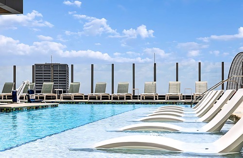 Downtown Atlanta Apartment | Wyndham Atlanta Resort Studio – Prime Location Near Centennial Park & MARTA