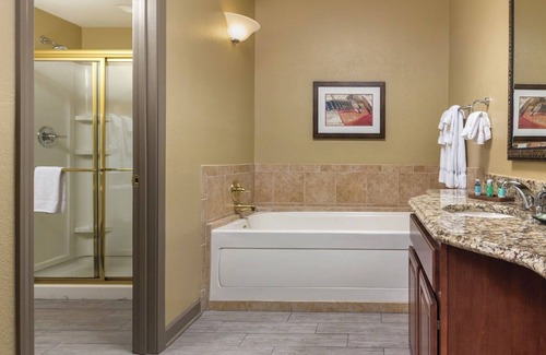 Pennington Bend Resort | Wyndham Nashville, Near Grand Ole Opry + Convention Center. Free Shuttle!