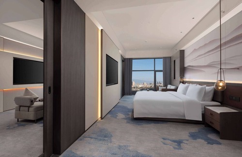 Luliang County Hotel | Wyndham Qujing Luliang