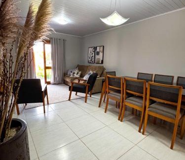 Xangri-La House | Xangri-Lá - Casa com piscina