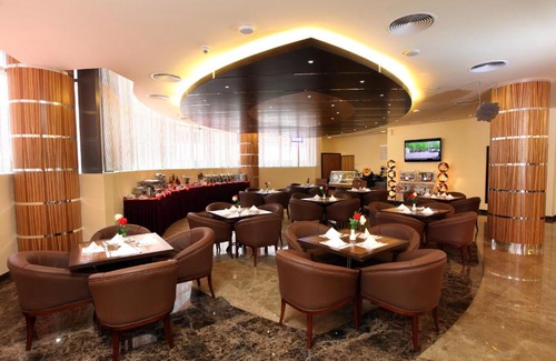 Al Mankhool Apartment | Xclusive Maples Hotel Apartment