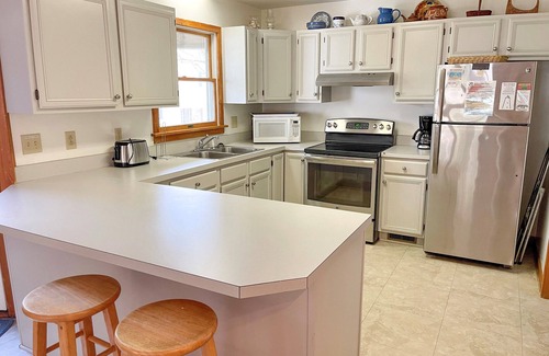 Ocracoke House | Xenia House: Enjoy decks and screened porch overlooking the marsh.