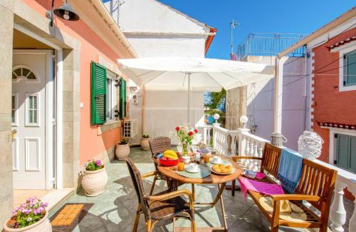 Gaios House | Xenia House