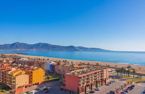 Empuriabrava Apartment | Xon's Platja ApartHotel