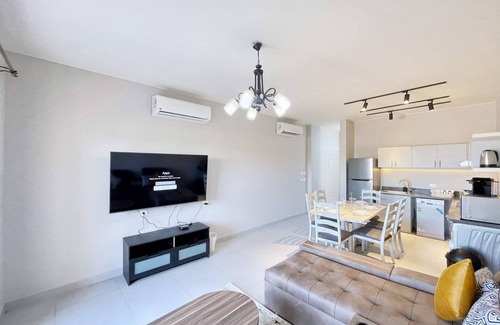 El Gouna Apartment | Xuru Stays I Cordial 2 BDR w/Pool Access @ Cyan El Gouna