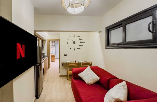 Heliopolis Apartment | Xuru Stays I Heliopolis 3 - 5 Min to Airport
