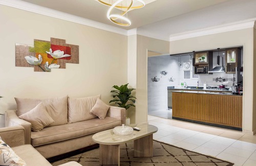 Heliopolis Apartment | Xuru Stays I The Hospitable 2bdr Apt. 5 min From CAI Airport