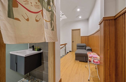 Son Tra House | YA Beach Da Nang 3 Bedrooms and 4 Beds