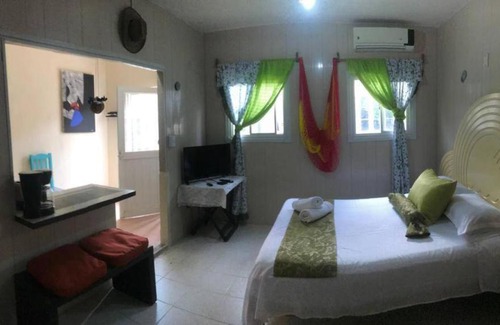 Puerto Juarez Apartment | YAAKUN STUDIO. 350 m ferrys Isla Mujeres