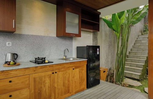 Batuan Hotel | Yanyan Resort Ubud