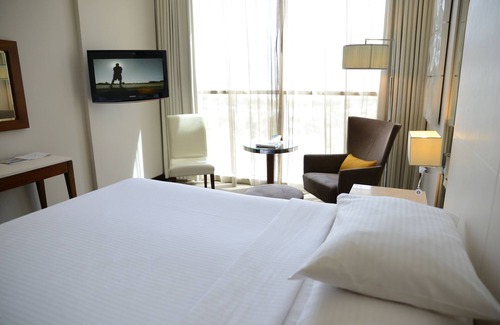 Abu Dhabi Hotel | Yas Plaza Circuit