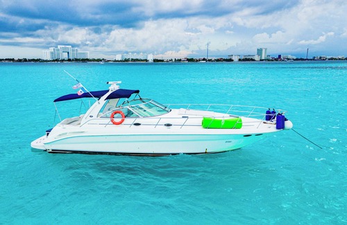 Zona Hotelera Boat Rental | Yate Privado Para Tour en Isla Mujeres, Bebidas-snorkel Incluidos