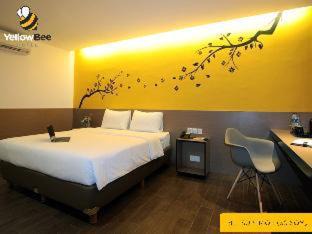 Tangerang Hotel | Yellow Bee Tangerang