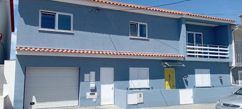 Barra House | Yellow Door
