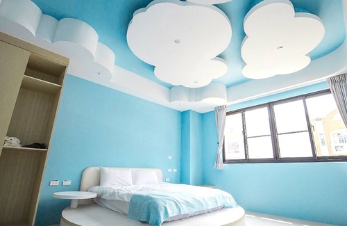 East District Apartment | [YellowKite] Promotional themed room for 2