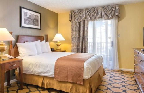 Williamsburg Resort | Yes . life is this good !