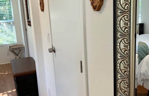 Vacaville House | Yin Ranch Creek Cottage