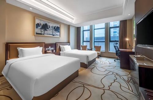 Yuzhong Hotel | Yingtian Hotel